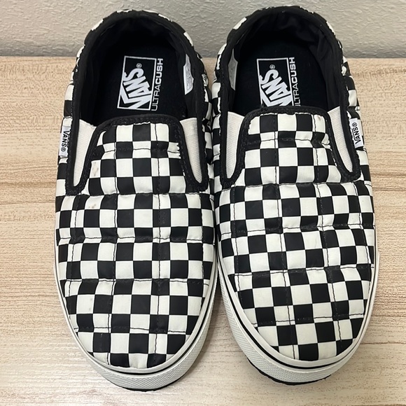 Vans Shoes - CHECKERBOARD SLIP-ER 🖤🤍